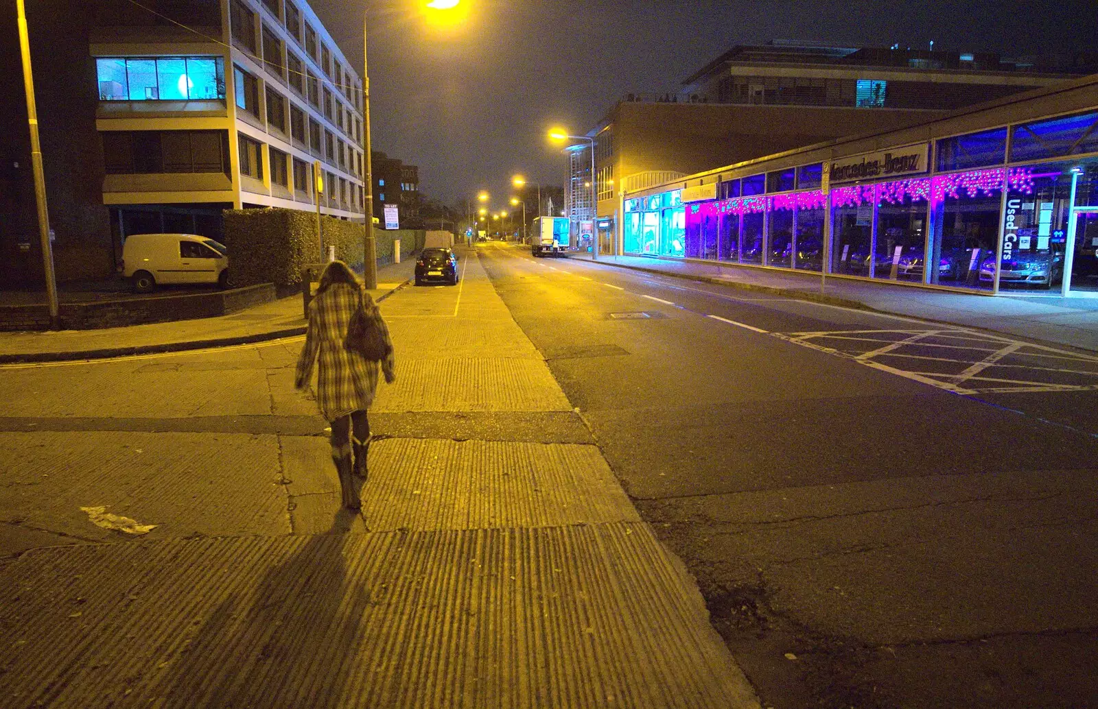 Isobel roams the sodium-lit streets, from Nom Nom's Popup Restaurant, Dublin, Ireland - 7th January 2012