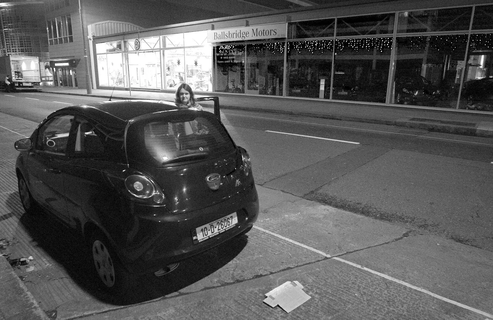 Back at the hire car, from Nom Nom's Popup Restaurant, Dublin, Ireland - 7th January 2012