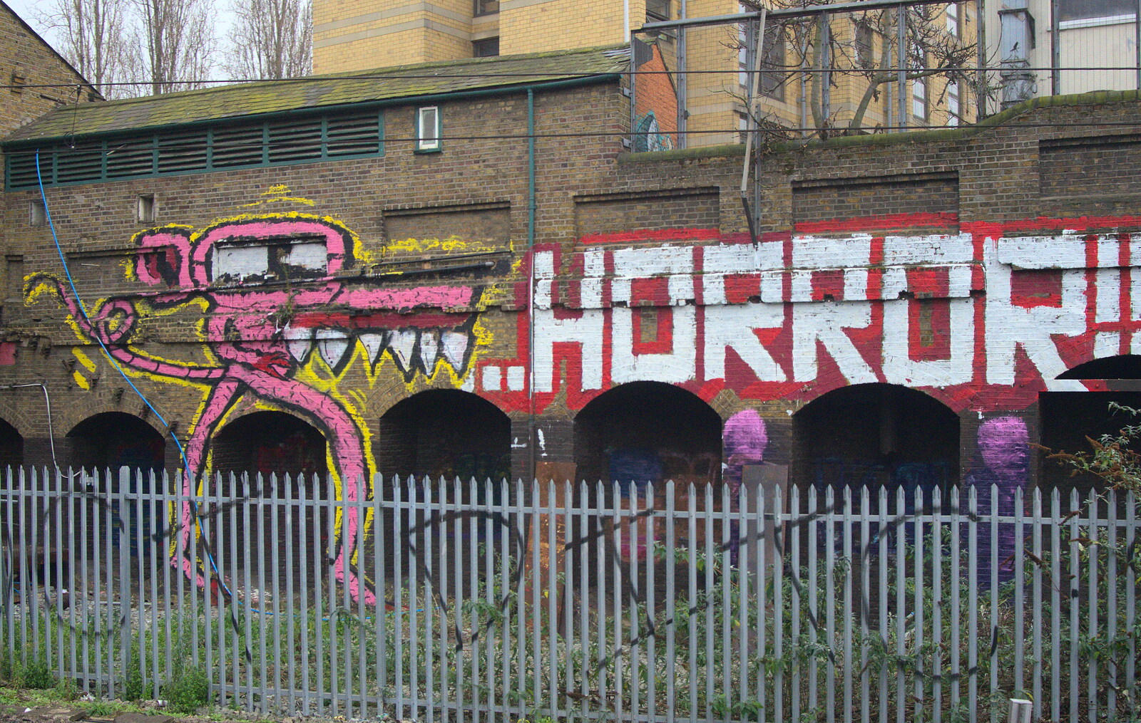 Nosher's favourite toothy pink monster graffiti from The Bump, TouchType at Nandos, and Isobel does London - 3rd February 2012