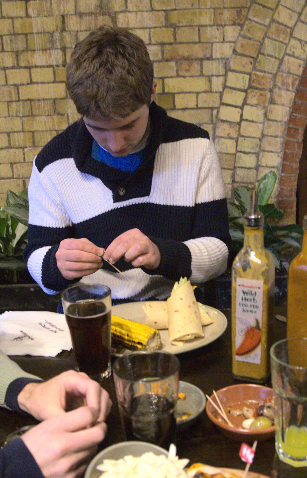 Doug cleans a tooth pick from The Bump, TouchType at Nandos, and Isobel does London - 3rd February 2012