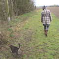 We walk off to see Chinner, Walking the Cat, Brome, Suffolk - 19th March 2012
