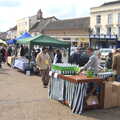 Diss Farmers' Market, and Trevor the apple man, Evelyn and "Da Wheeze", and Lunch at the Cock Inn, Brome, Ipswich and Diss - 9th April 2012