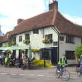 The BSCC Cycling Weekend, The Swan Inn, Thaxted, Essex - 12th May 2012, Spammy and Jill head off from the Fox