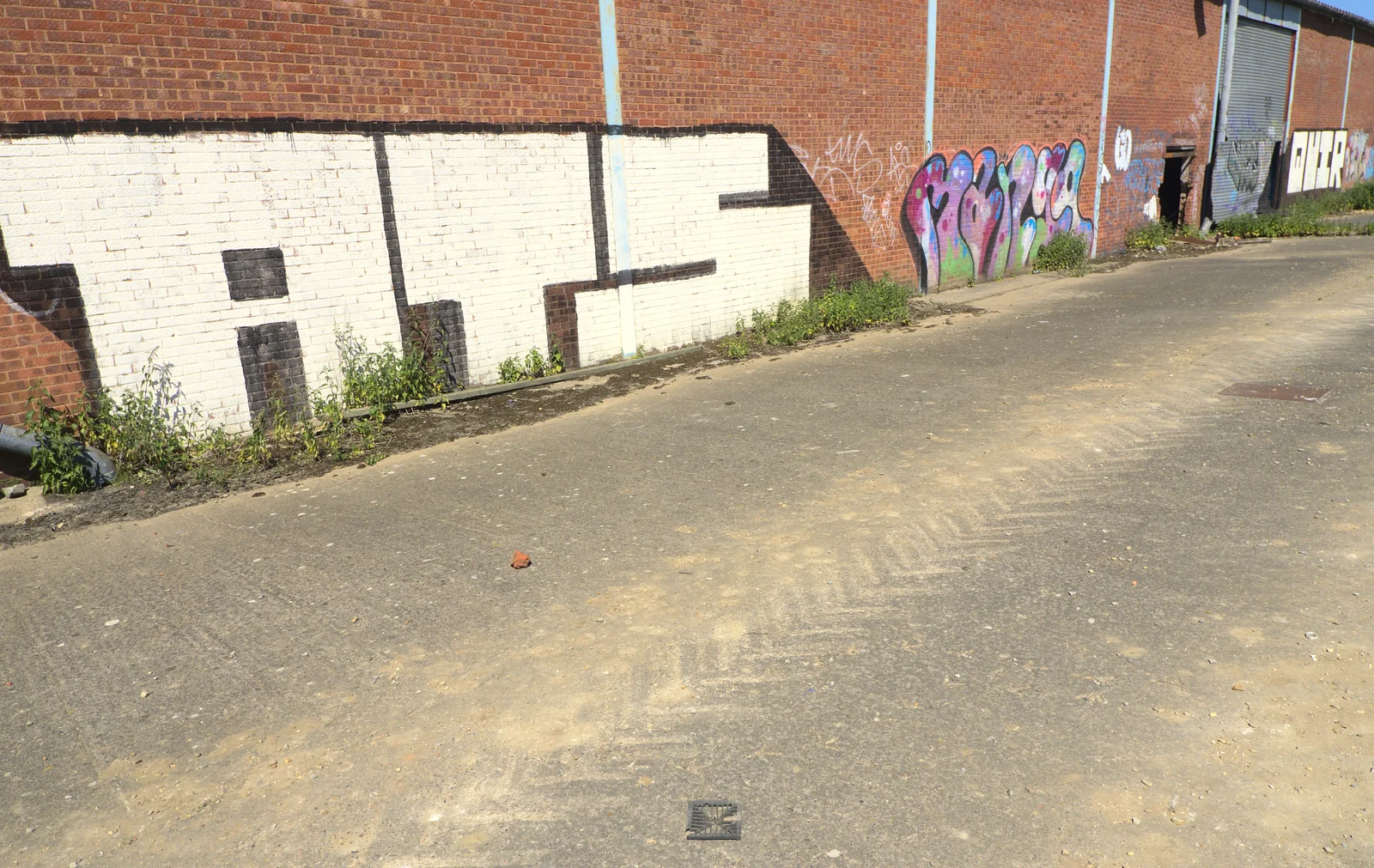 A big 'ATS' tag on the warehouse, from Rural Norfolk Dereliction and Graffiti, Ipswich Road, Norwich - 27th May 2012