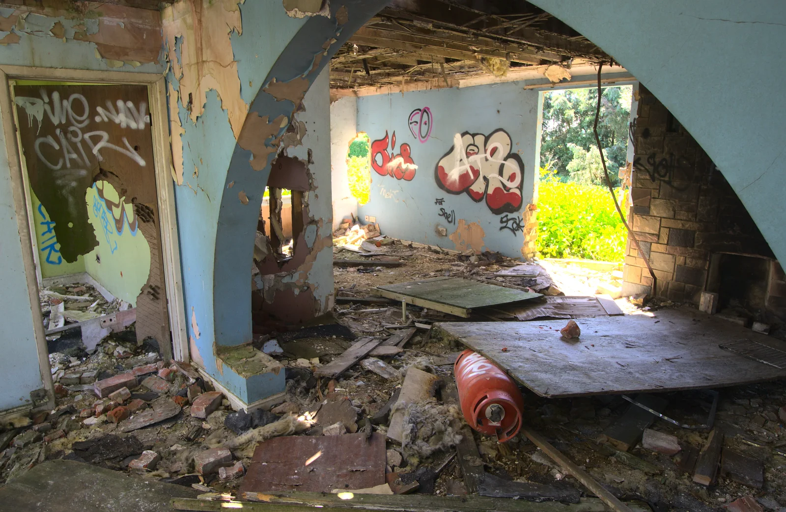 What was once someone's lounge, now destroyed, from Rural Norfolk Dereliction and Graffiti, Ipswich Road, Norwich - 27th May 2012