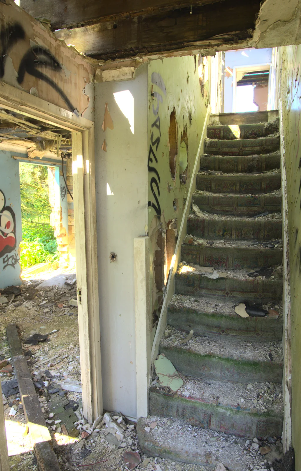 The stairs to nowhere, from Rural Norfolk Dereliction and Graffiti, Ipswich Road, Norwich - 27th May 2012