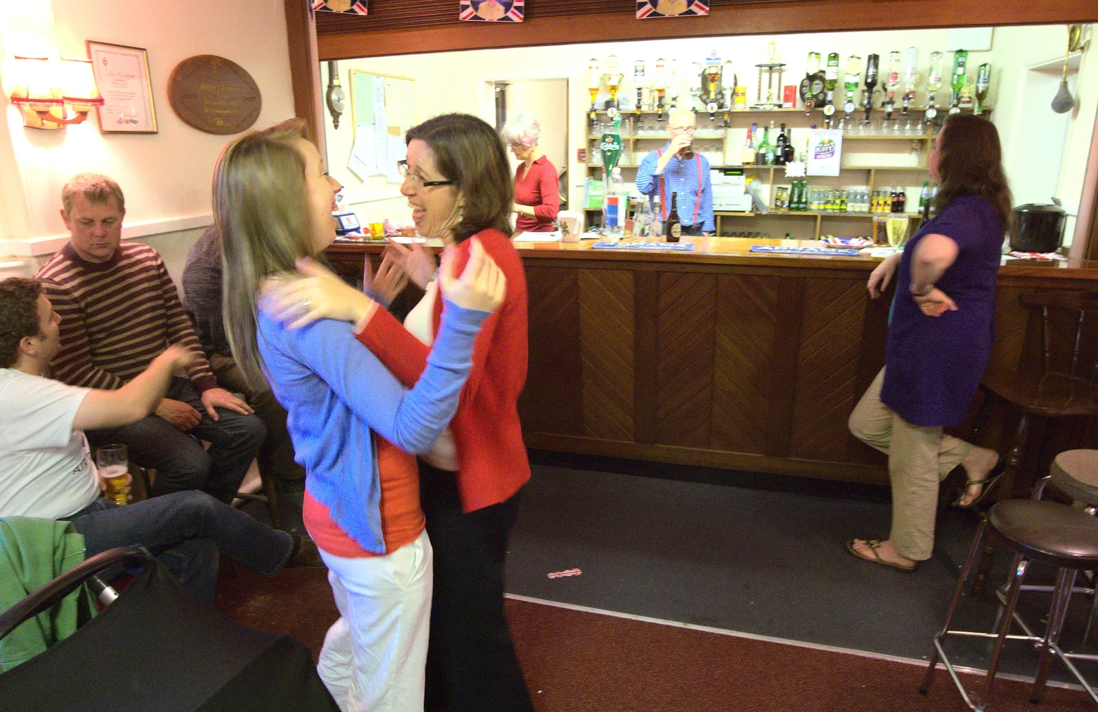 Ellie and Suzanne do some dancing, from The Queen's Diamond Jubilee Weekend, Eye and Brome, Suffolk - 4th June 2012