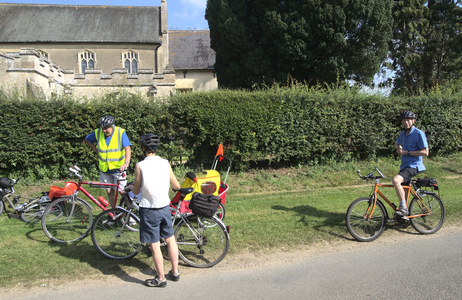 Milling around in front of Thrandeston Church from The BSCC does Matthew's Church Bike Ride, Suffolk - 8th September 2012