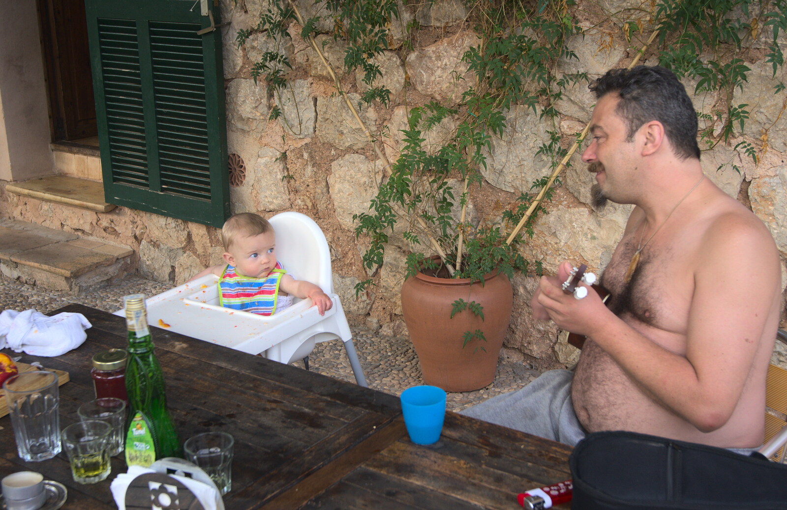 Harry looks suspiciously at Noddy's ukulele from A Trip to Sóller, Mallorca, Spain - 8th-14th September 2012