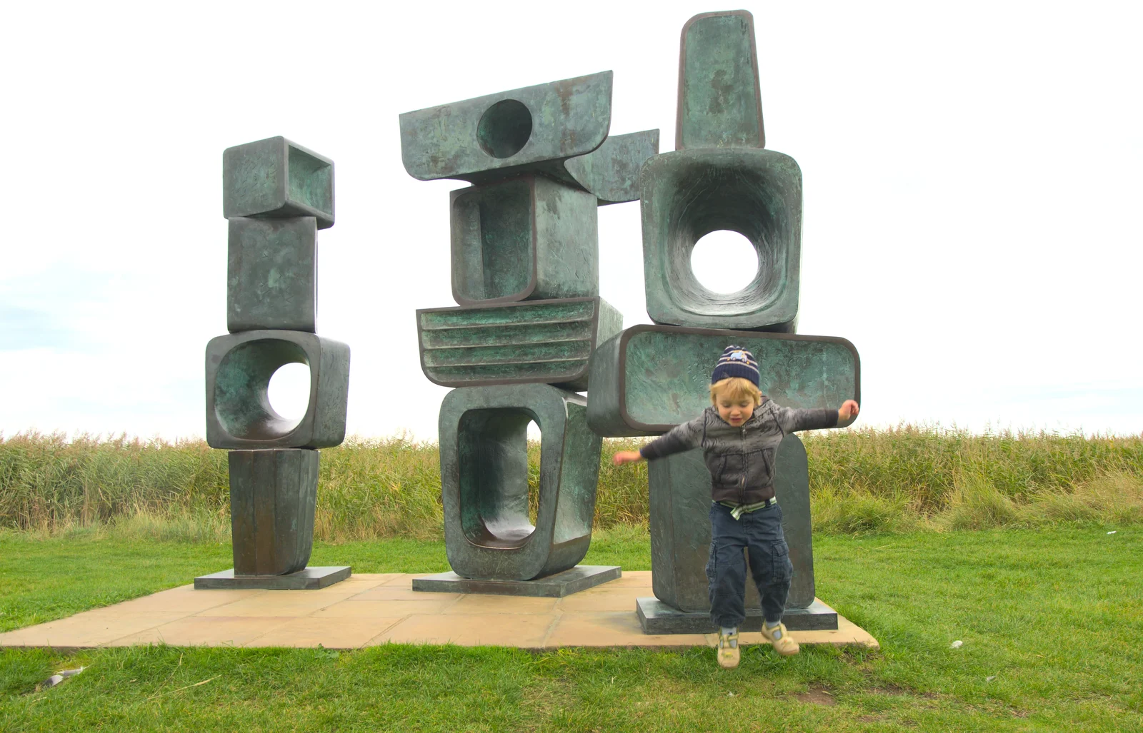 Fred leaps off 'The Family of Man', from The Aldeburgh Food Festival, Aldeburgh, Suffolk - 30th September 2012