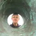 Nosher peers through a hole, The Aldeburgh Food Festival, Aldeburgh, Suffolk - 30th September 2012