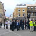 More milling around on Union Street, A TouchType Office Fire Drill, Southwark Bridge Road, London - 6th October 2012