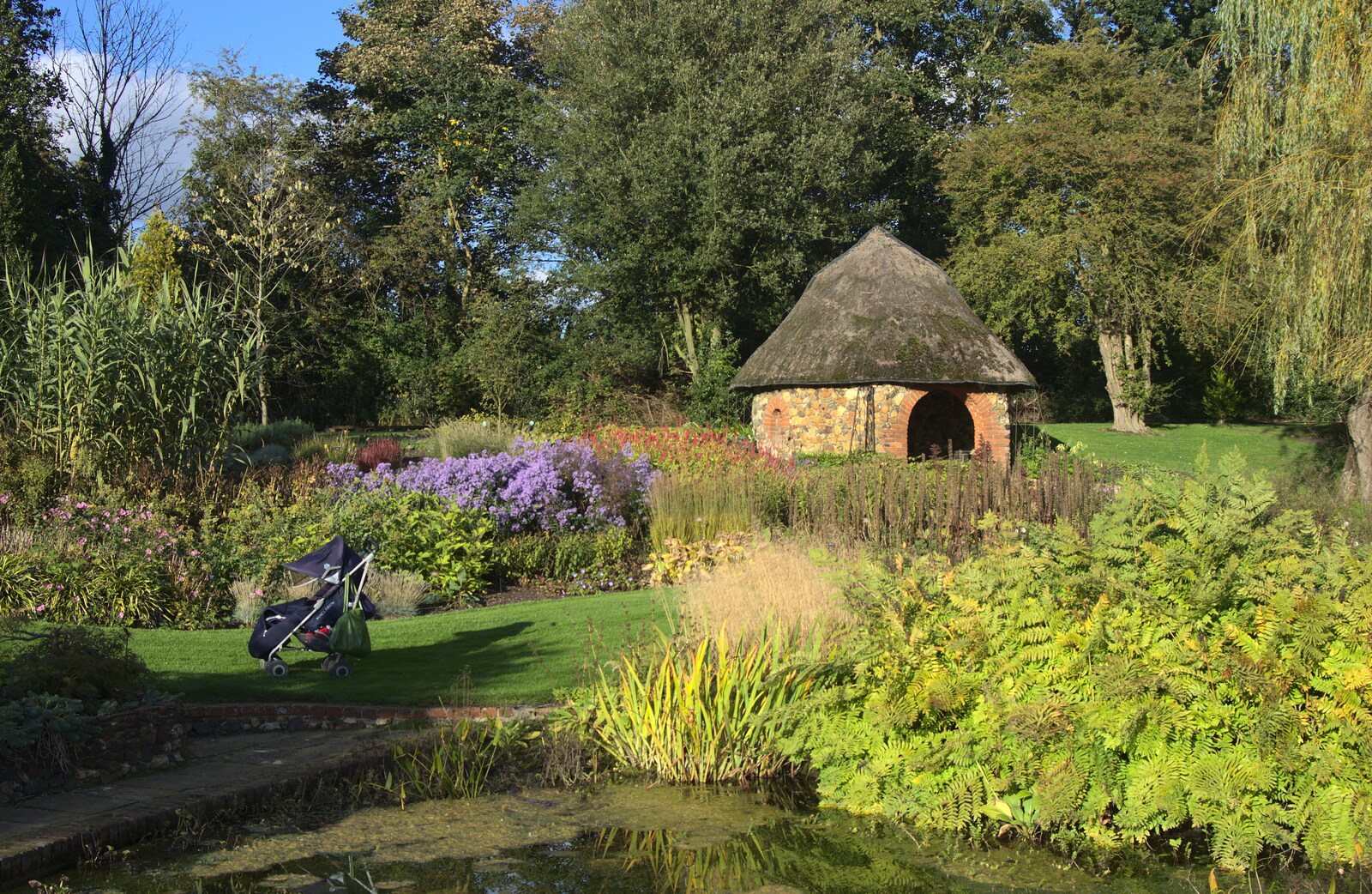 A small round hut from Alan Bloom's Gardens, Bressingham, Norfolk - 6th October 2012