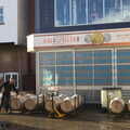 Adnams Distillery gets some new oak barrels, Apple's Adnams Brewery Birthday Tour, Southwold, Suffolk - 29th November 2012