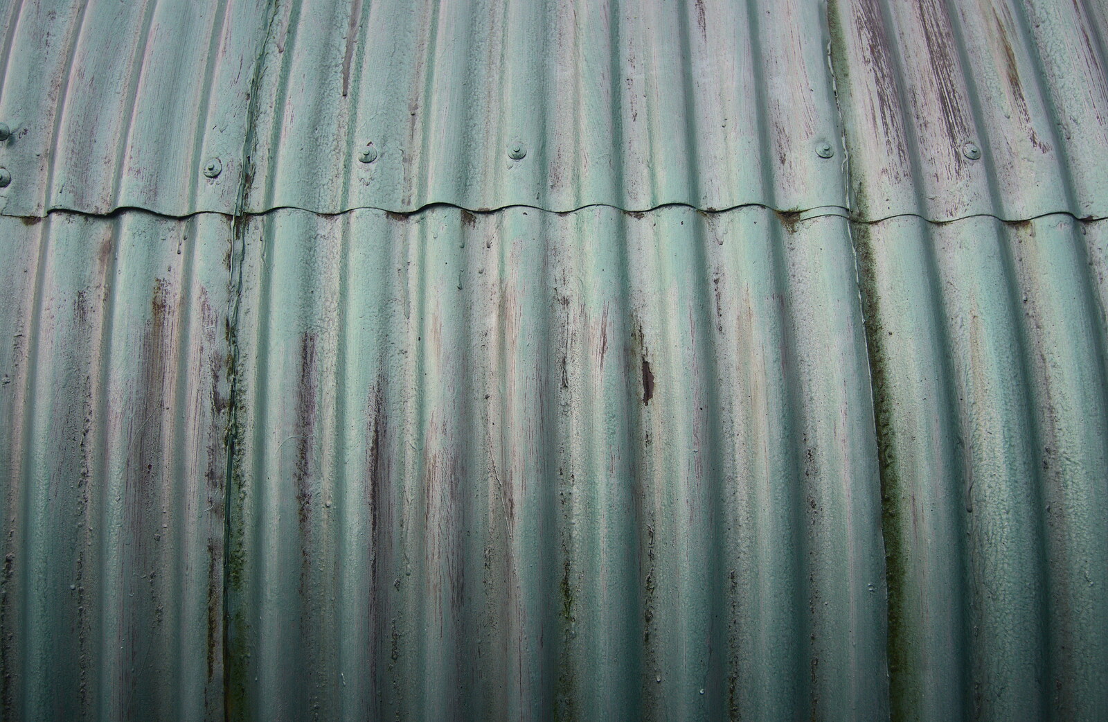 Nice green corrugated iron on a Nissen hut from The Boxing Day Hunt, Chagford, Devon - 26th December 2012