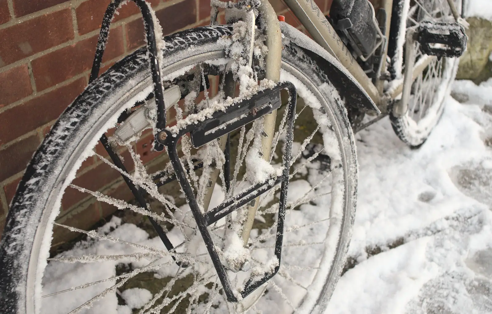 Nosher's bike is snowed under, from A Couple of Snow Days, Brome, Suffolk - 16th January 2013