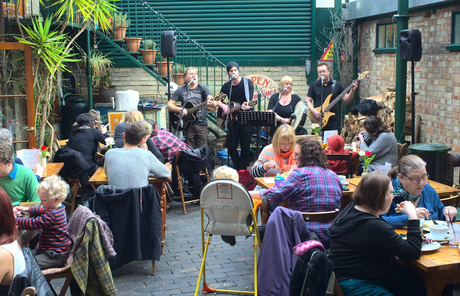 A busy Amandine's courtyard, from Music at Amandines and a High Lodge Bike Ride, Diss and Brandon - 17th February 2013