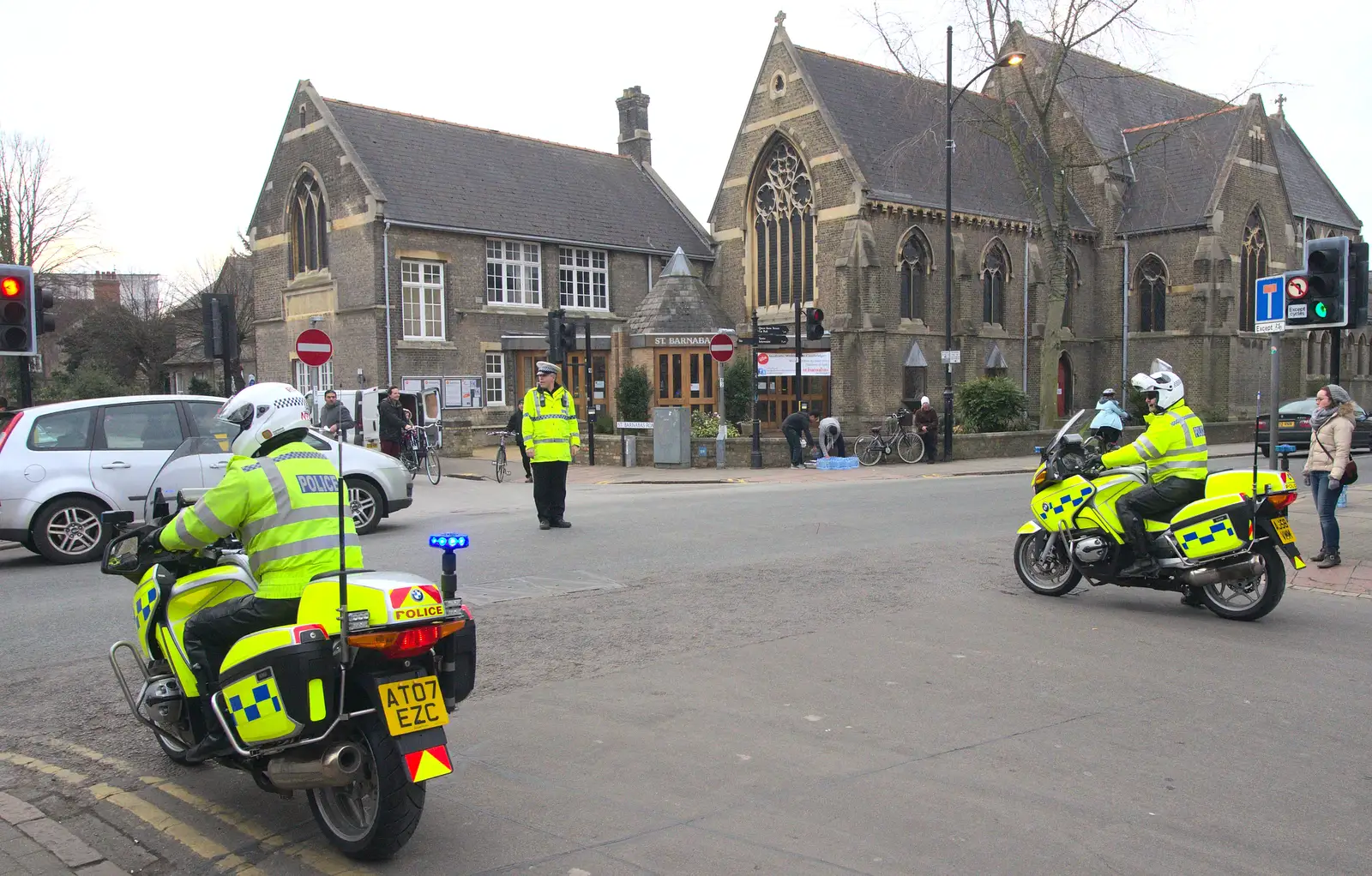 Rozzers block off the Gwydir Street junction, from An Anti-Fascist March, Mill Road, Cambridge - 23rd February 2013