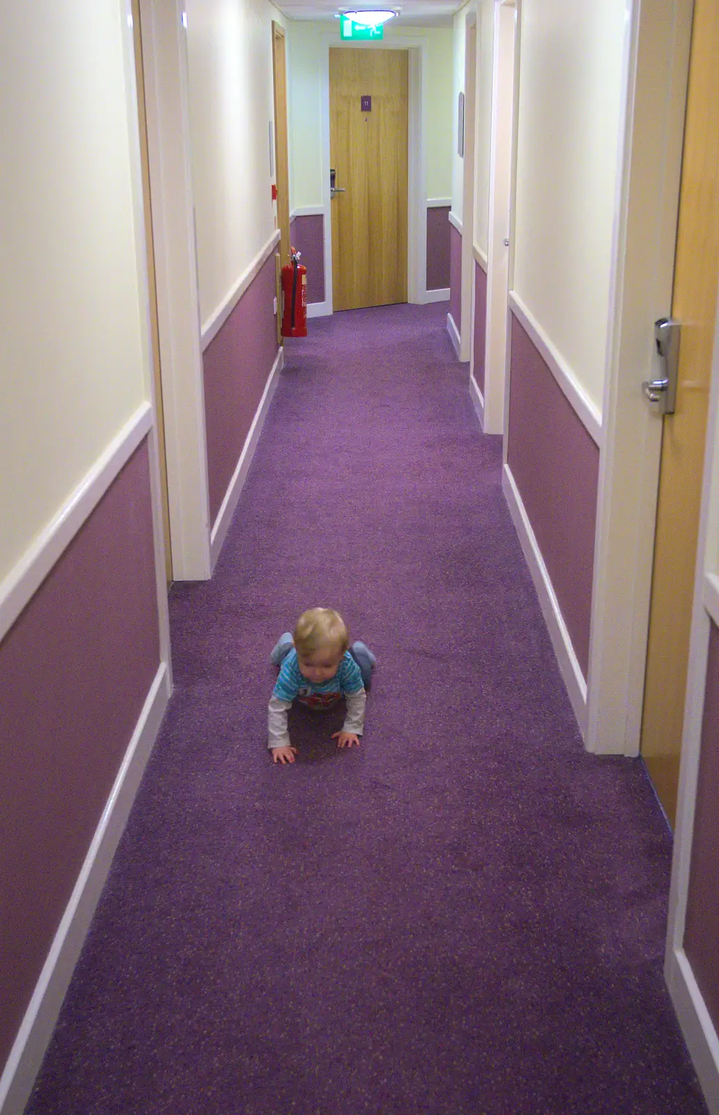 Harry trundles around the Premier Inn's corridors, from A Trip to Highcliffe Castle, Highcliffe, Dorset - 18th March 2013