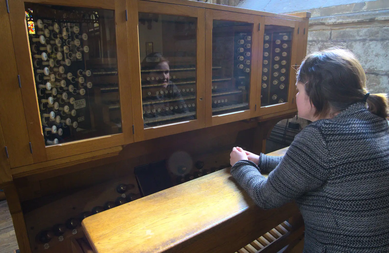 Isobel gets close up with the church organ, from Chesterfield and the Twisty Spire, Derbyshire - 19th April 2013