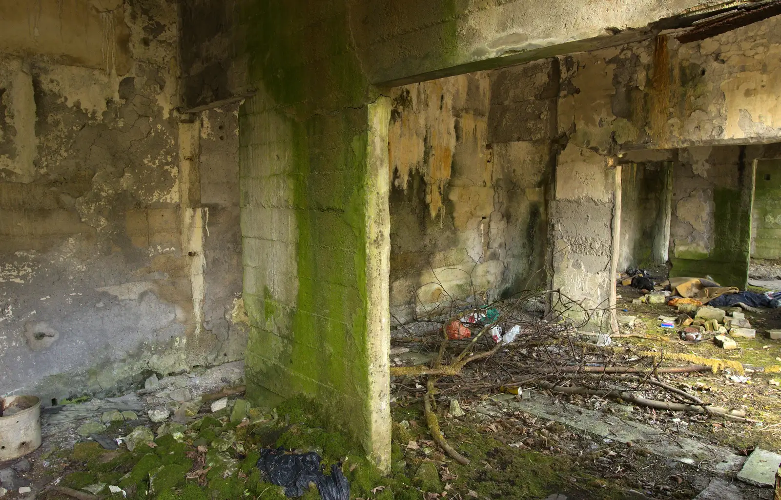 Green stains and decaying concrete, from Chesterfield and the Twisty Spire, Derbyshire - 19th April 2013