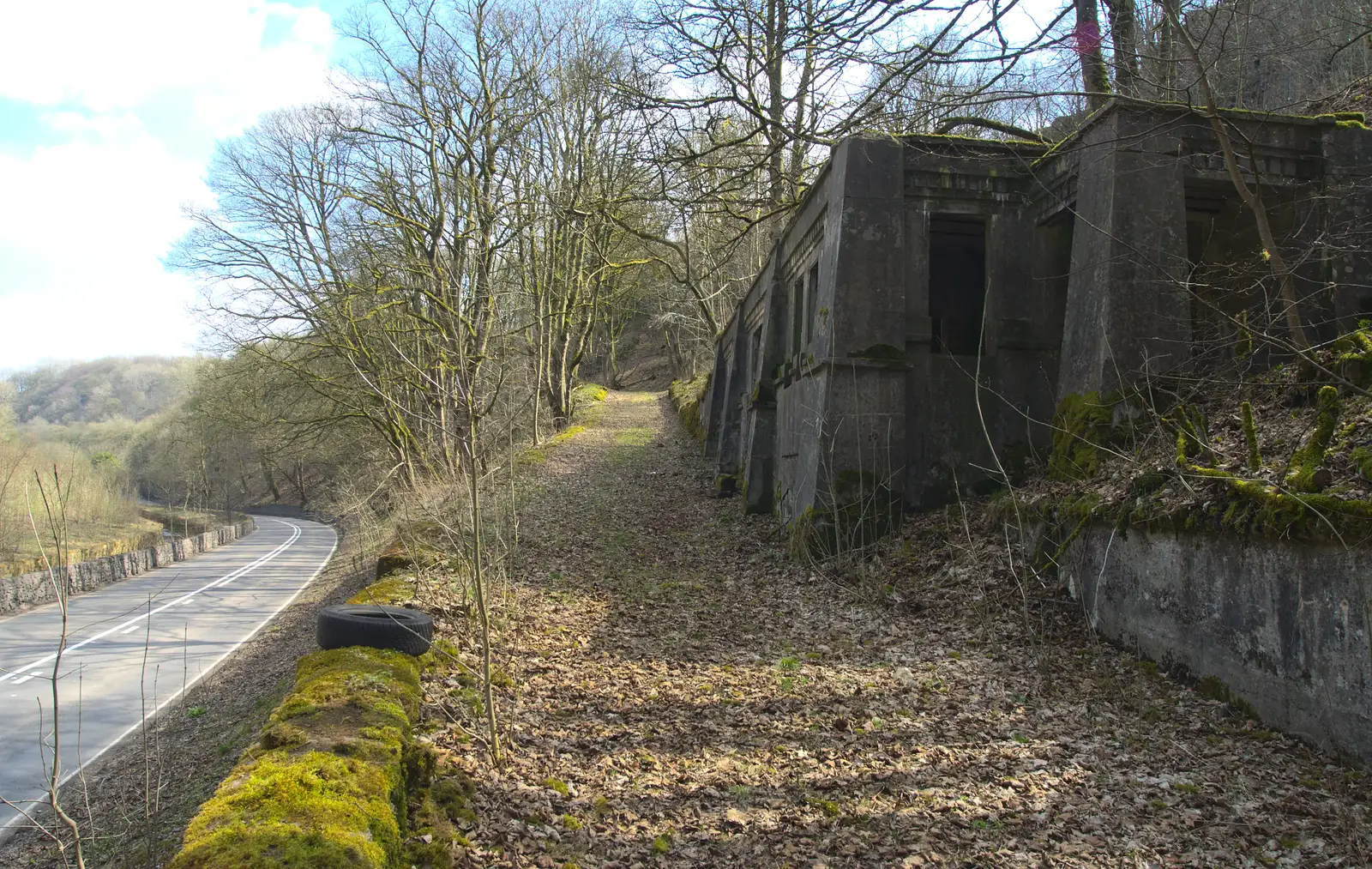 The A6 as it runs through the valley, from Chesterfield and the Twisty Spire, Derbyshire - 19th April 2013