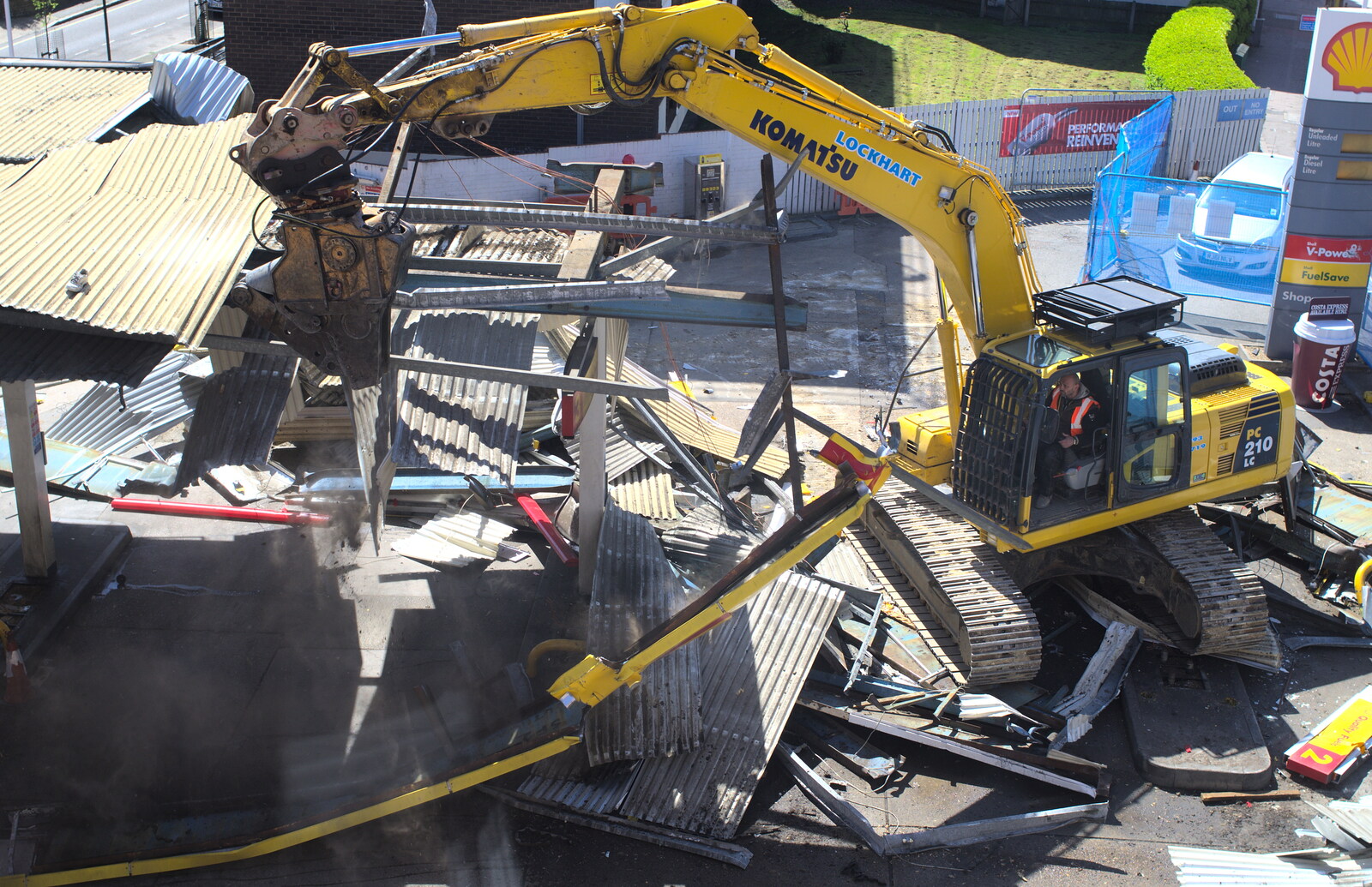 A scene of chaos from The Garage-Eating Monster of Southwark, London - 1st May 2013