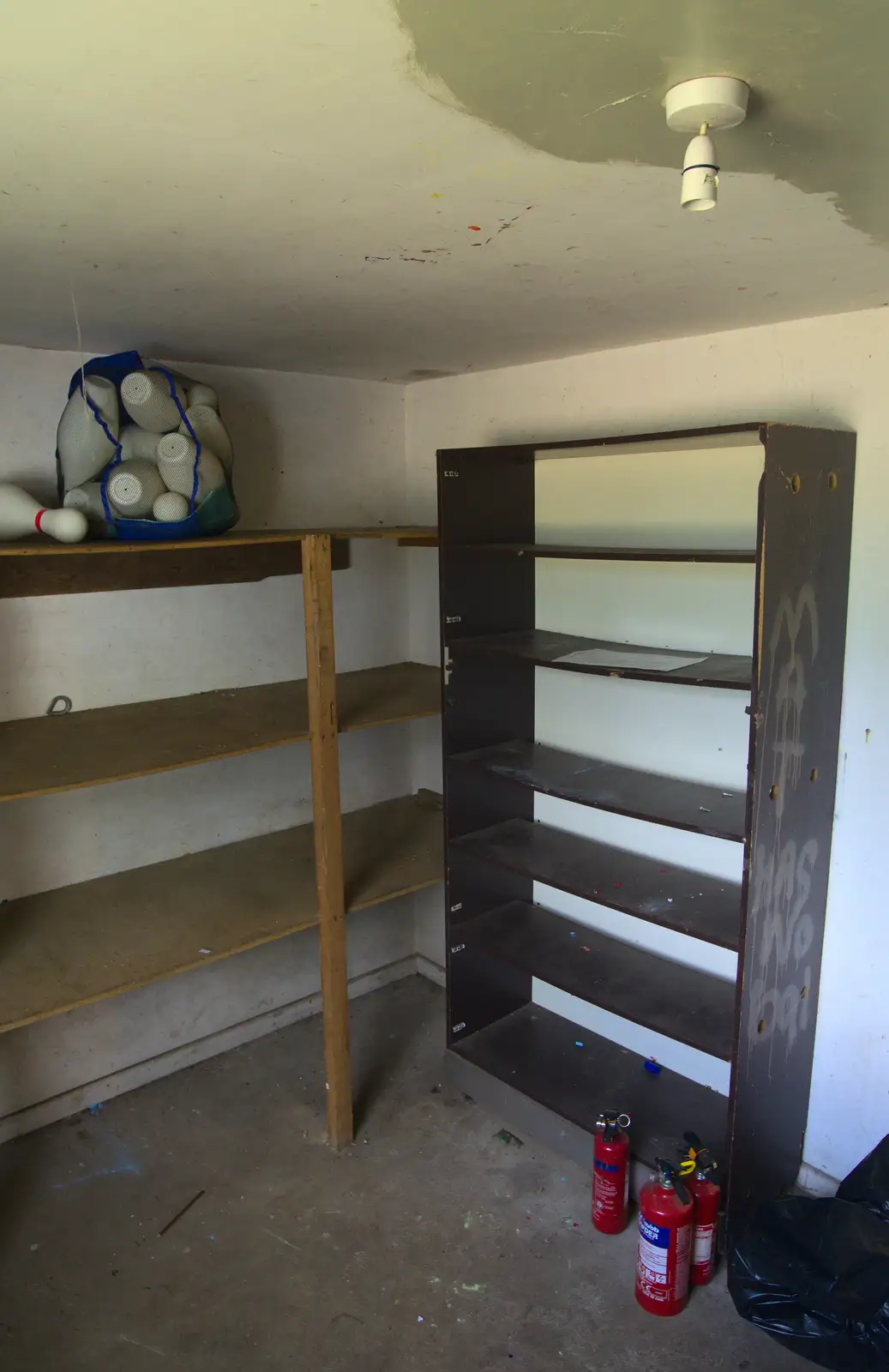 Store room, and discarded fire extinguishers, from Demolishing The 1st Eye Scout Hut, Wellington Road, Eye, Suffolk - 11th May 2013