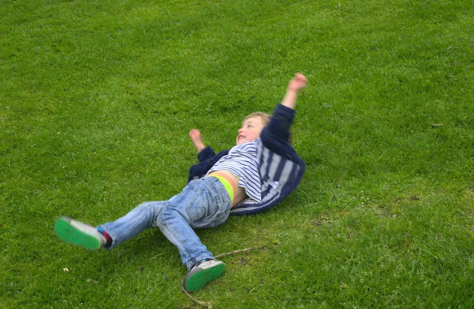 Fred rolls down a hill, from A Day at Bressingham Steam and Gardens, Diss, Norfolk - 18th May 2013