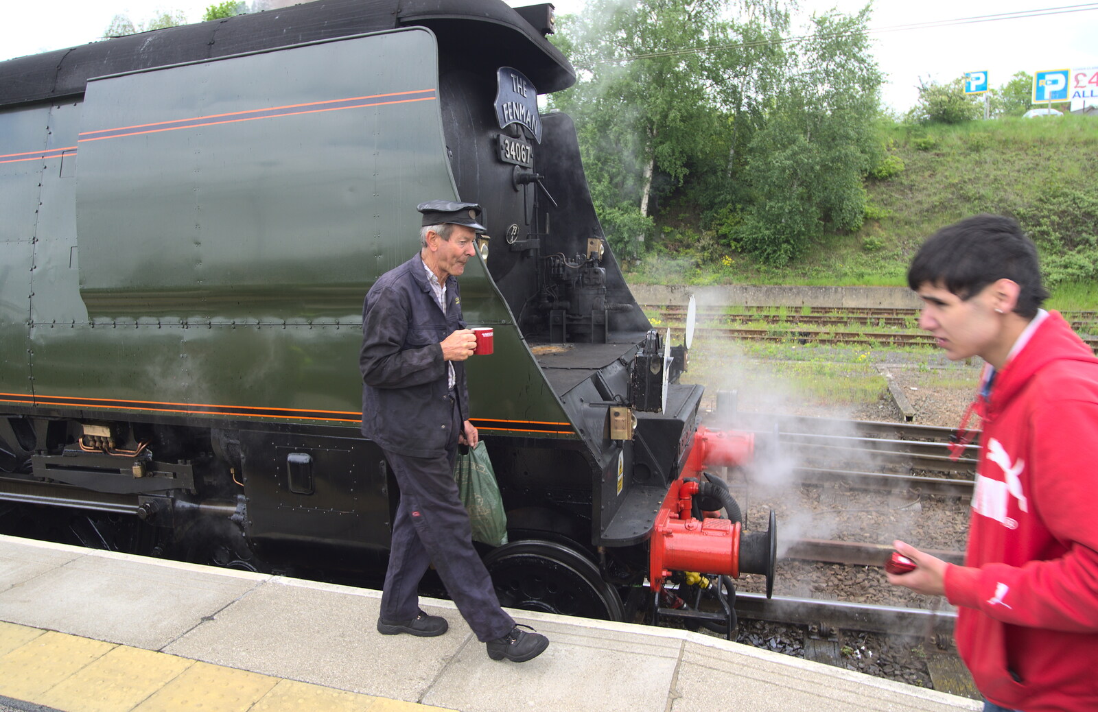 The driver goes to tell people off from Tangmere at Norwich Station, Norwich, Norfolk - 25th May 2013
