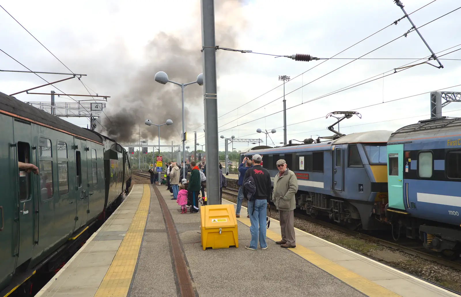 Tangmere smokes the place up, from Tangmere at Norwich Station, Norwich, Norfolk - 25th May 2013