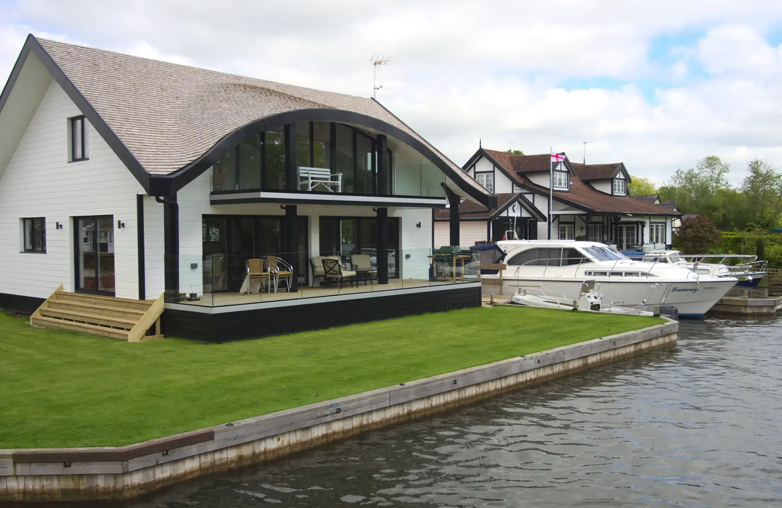 Another fancy residence, from A Trip on the Norfolk Broads, Wroxham, Norfolk - 25th May 2013