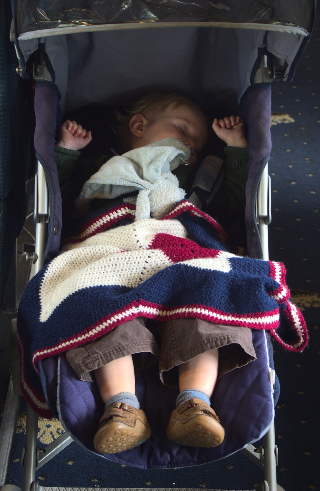 Harry - Baby Gabey - takes a nap from A Trip on the Norfolk Broads, Wroxham, Norfolk - 25th May 2013