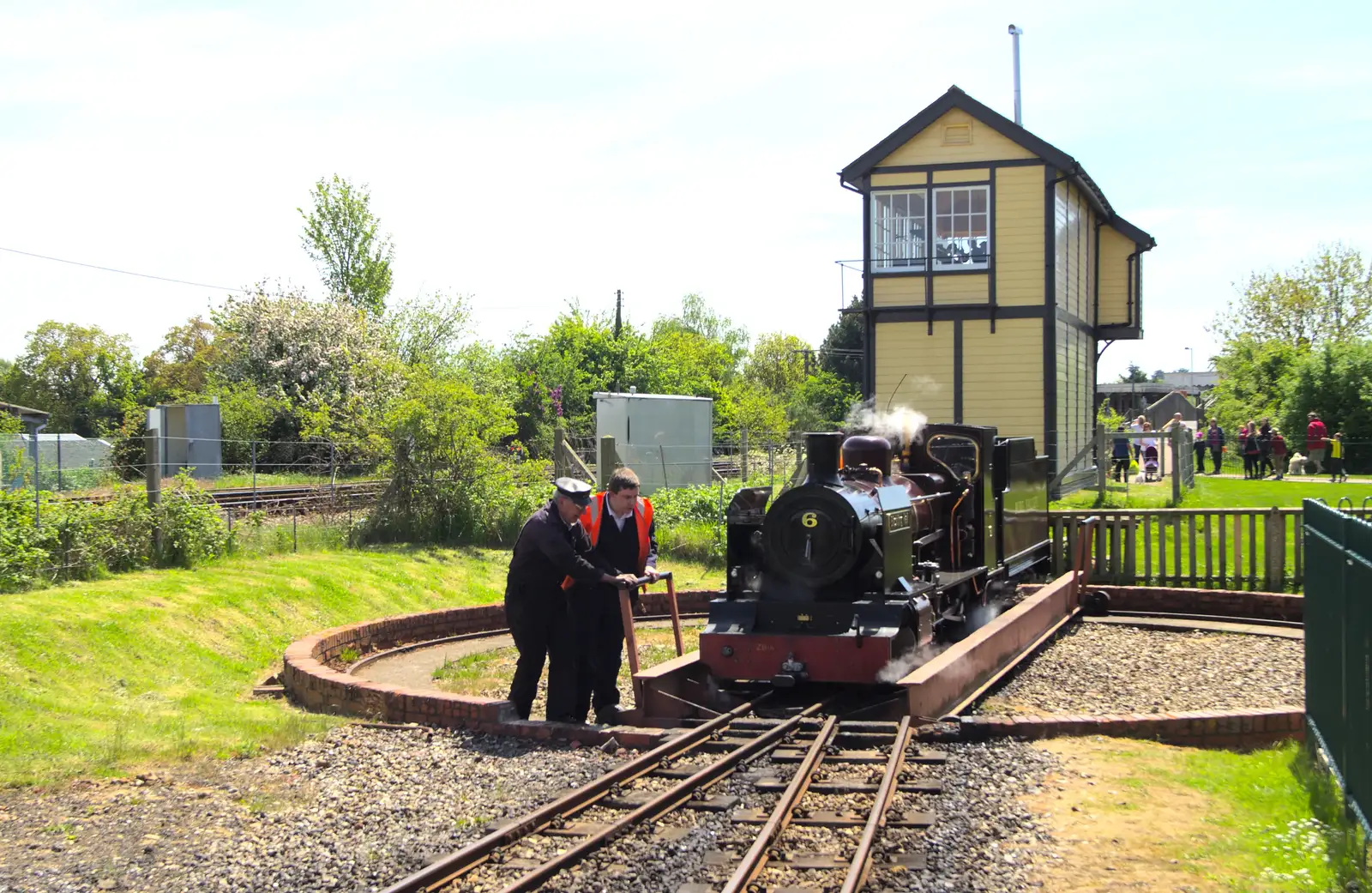 The engine spins on a turntable, from The Bure Valley Railway, Aylsham, Norfolk - 26th May 2013