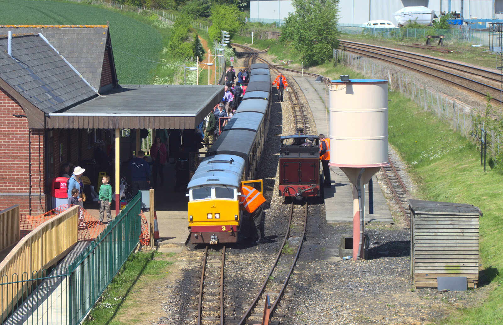 The diesel engine comes in from The Bure Valley Railway, Aylsham, Norfolk - 26th May 2013
