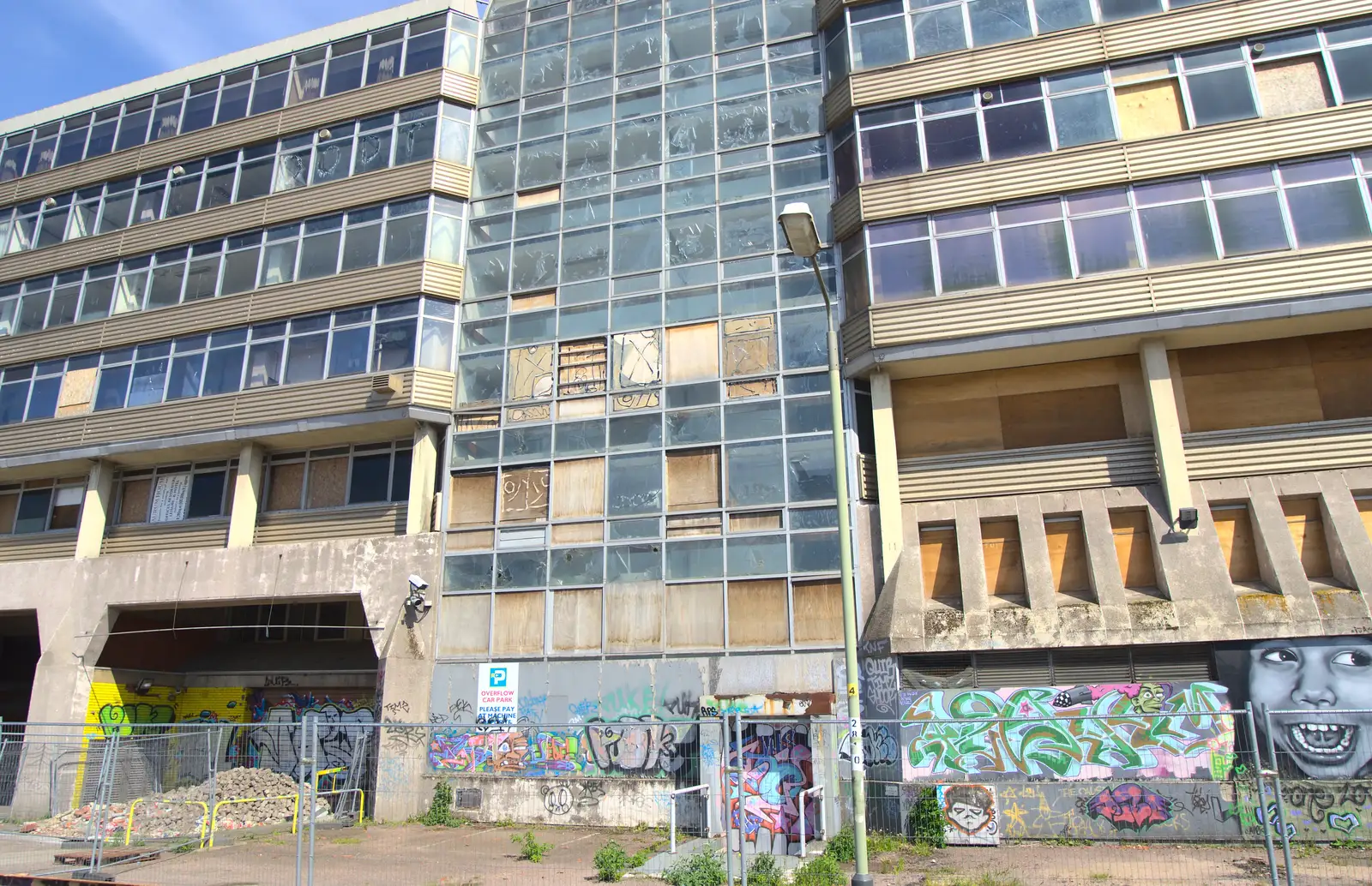 Smashed windows, from The Dereliction of HMSO, Botolph Street, Norwich - 26th May 2013