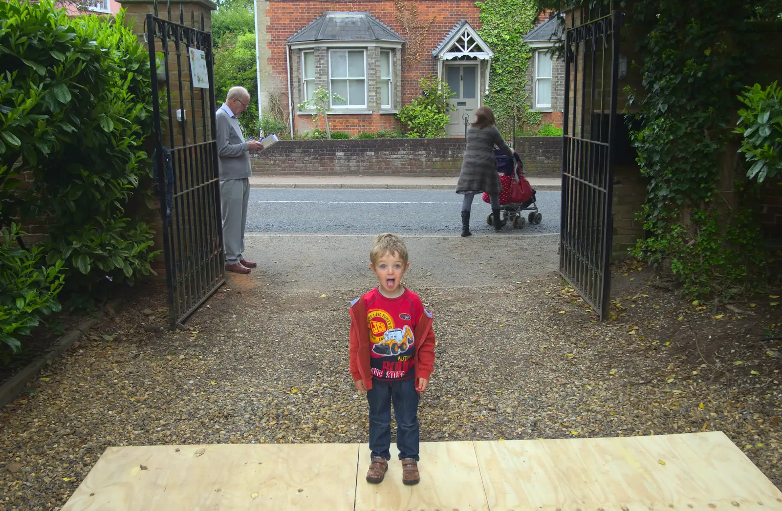 Fred pulls a funny face, from Eye Open Gardens, Suffolk - 1st June 2013