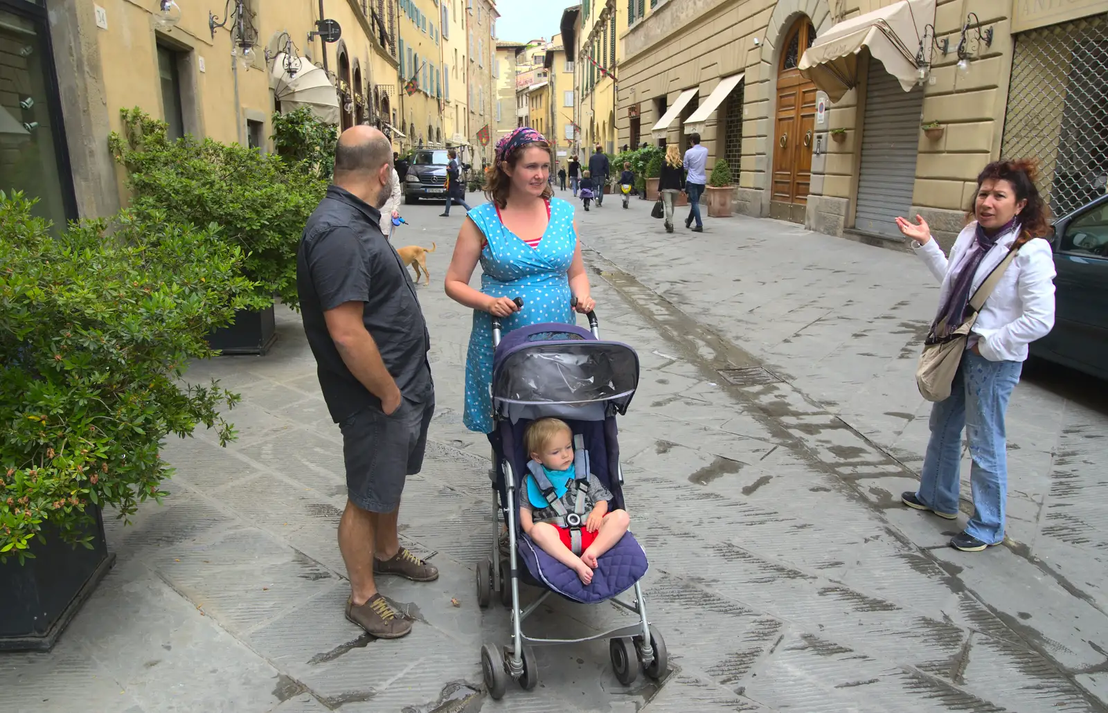 Stefano, Isobel and Harry on the street, from Marconi, Arezzo and the Sagra del Maccherone Festival, Battifolle, Tuscany - 9th June 2013