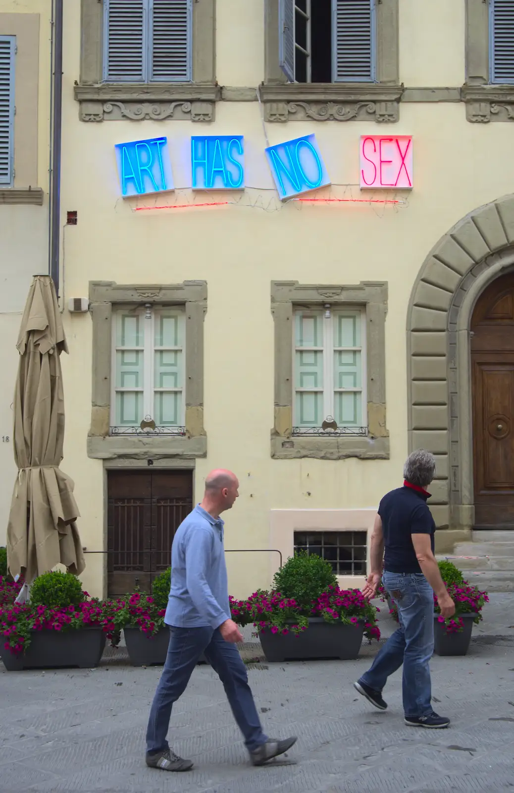 More installation: 'Art has no sex', from Marconi, Arezzo and the Sagra del Maccherone Festival, Battifolle, Tuscany - 9th June 2013