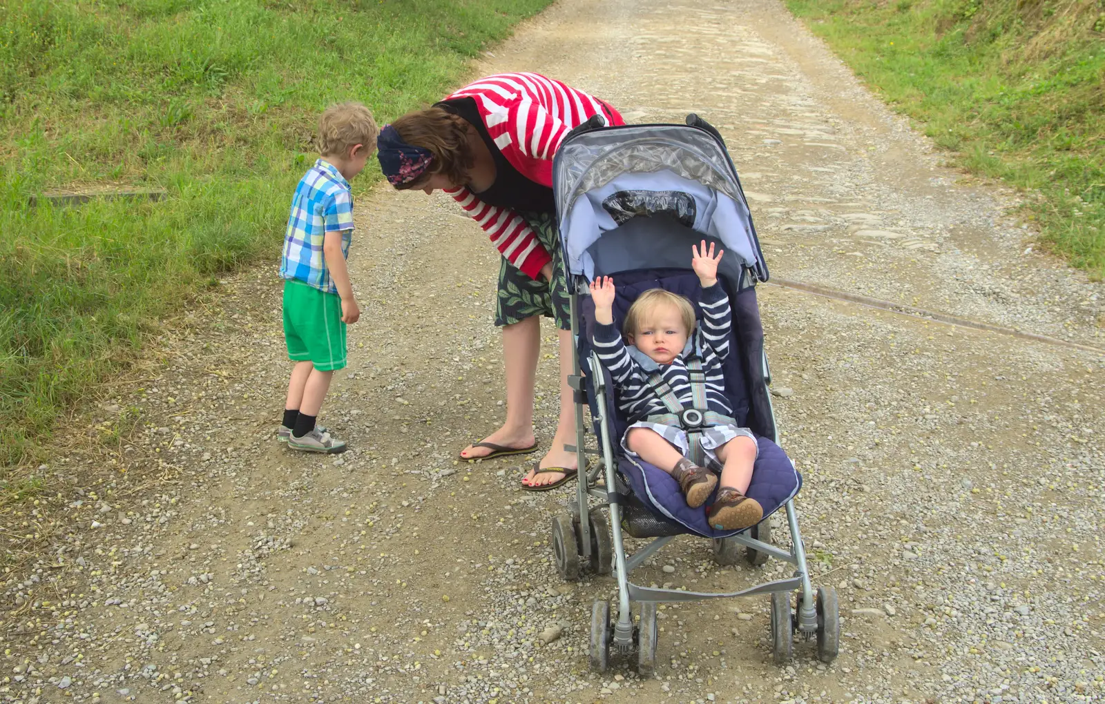 Isobel and Fred look for ants as Harry waves, from A Tuscan Winery and a Trip to Siena, Tuscany, Italy - 10th June 2013