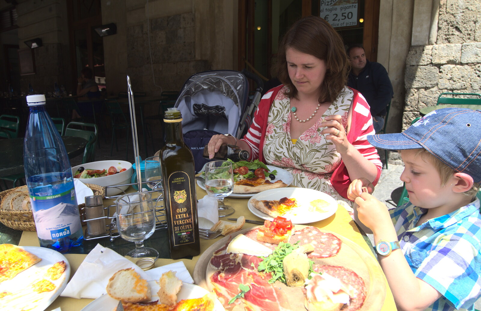 A Tuscan Winery and a Trip to Siena, Tuscany, Italy - 10th June 2013: Time for food again