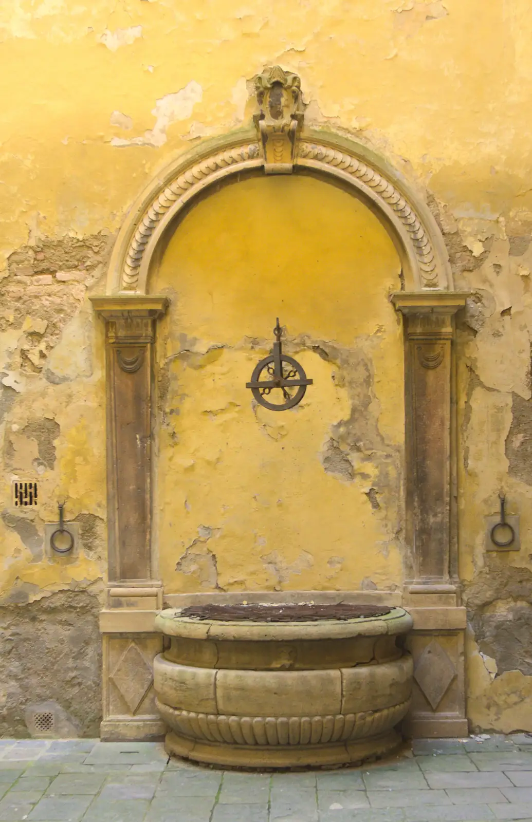 A defunct fountain, from A Tuscan Winery and a Trip to Siena, Tuscany, Italy - 10th June 2013