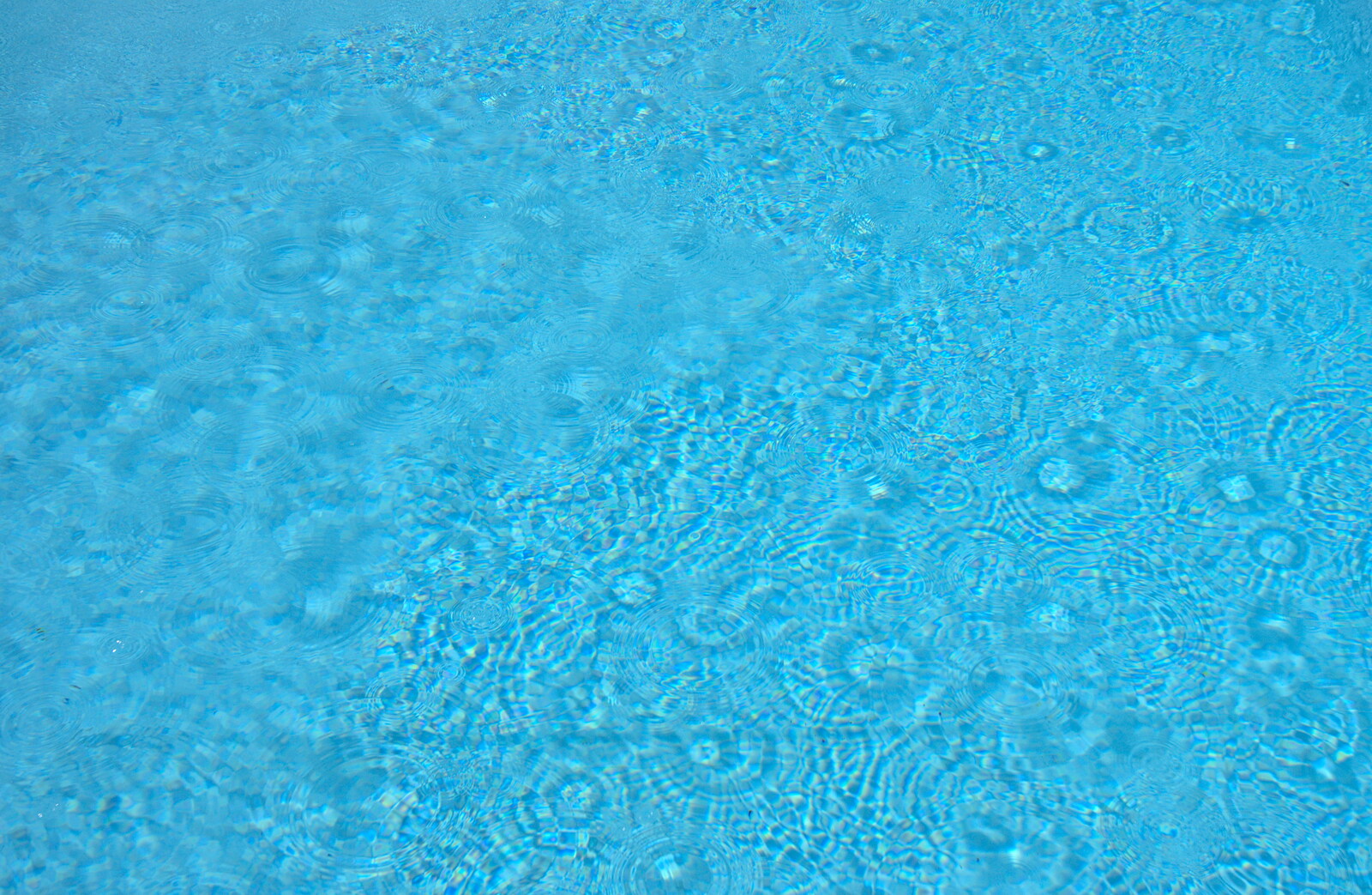 Drops of rain on a swimming pool from Italian Weddings, Saracens and Swimming Pools, Arezzo, Tuscany - 12th June 2013