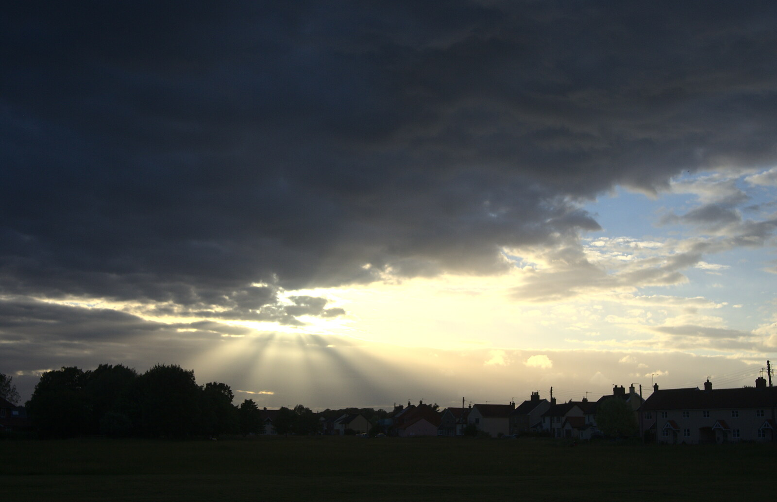Crepuscular rays over Fair Green from Thrandeston Pig Roast and Tractors, Thrandeston Little Green, Suffolk - 23rd June 2013