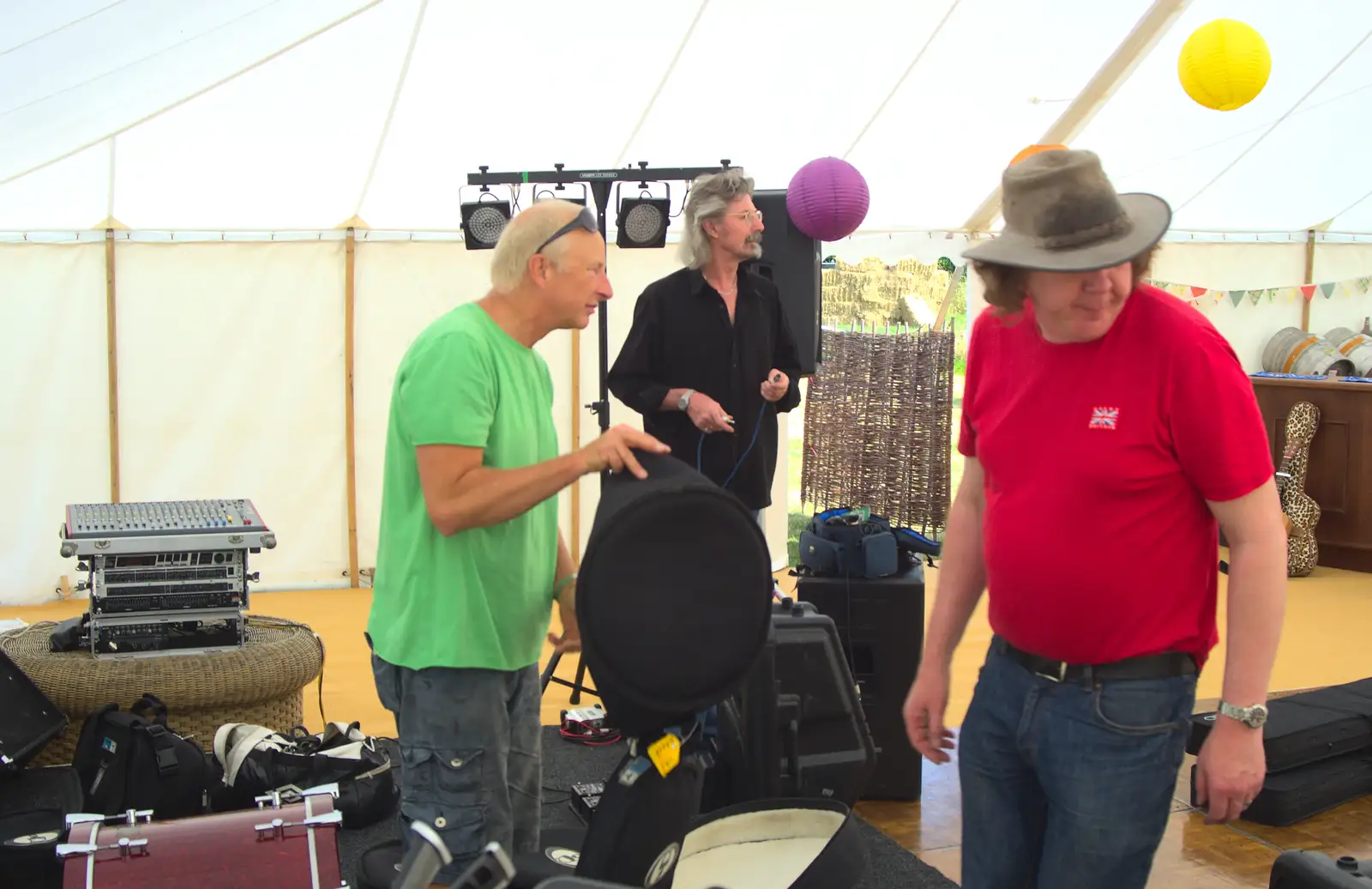 Henry gets his drums out, from The BBs Play Steph's Wedding, Burston, Norfolk - 13th July 2013