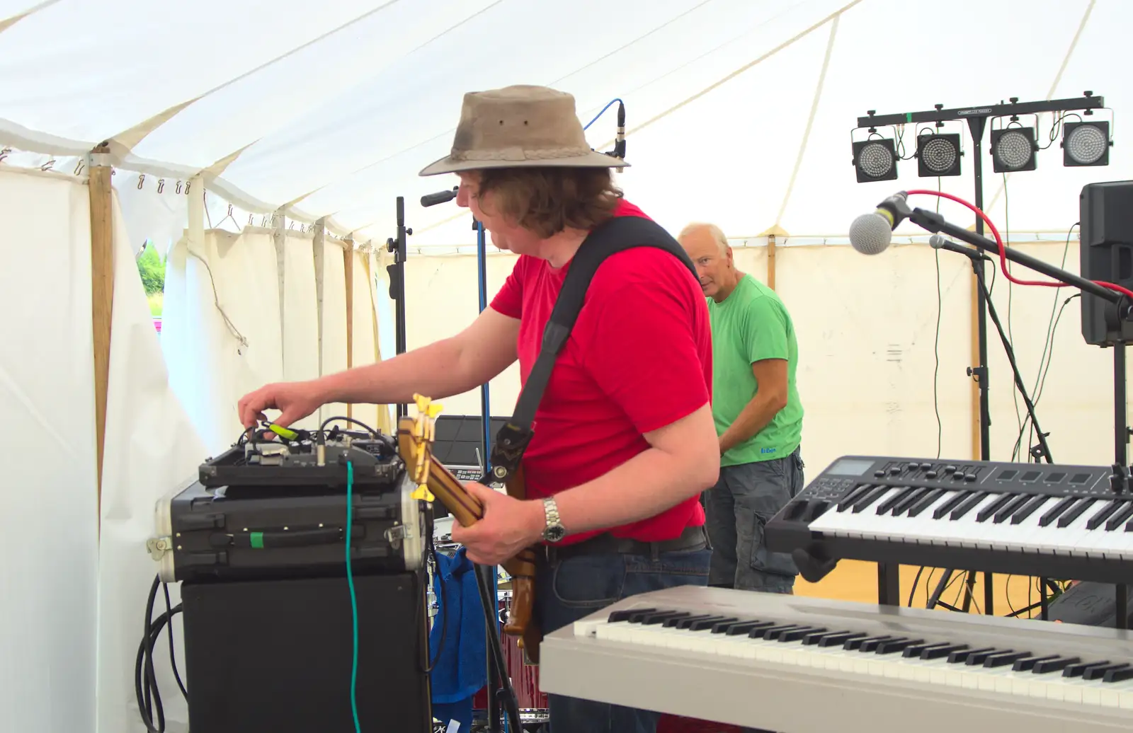 Max gets his bass set up, from The BBs Play Steph's Wedding, Burston, Norfolk - 13th July 2013