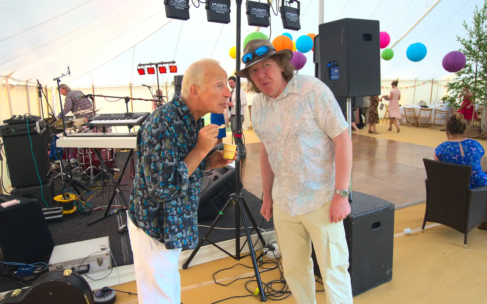 Henry and Max mess around, from The BBs Play Steph's Wedding, Burston, Norfolk - 13th July 2013