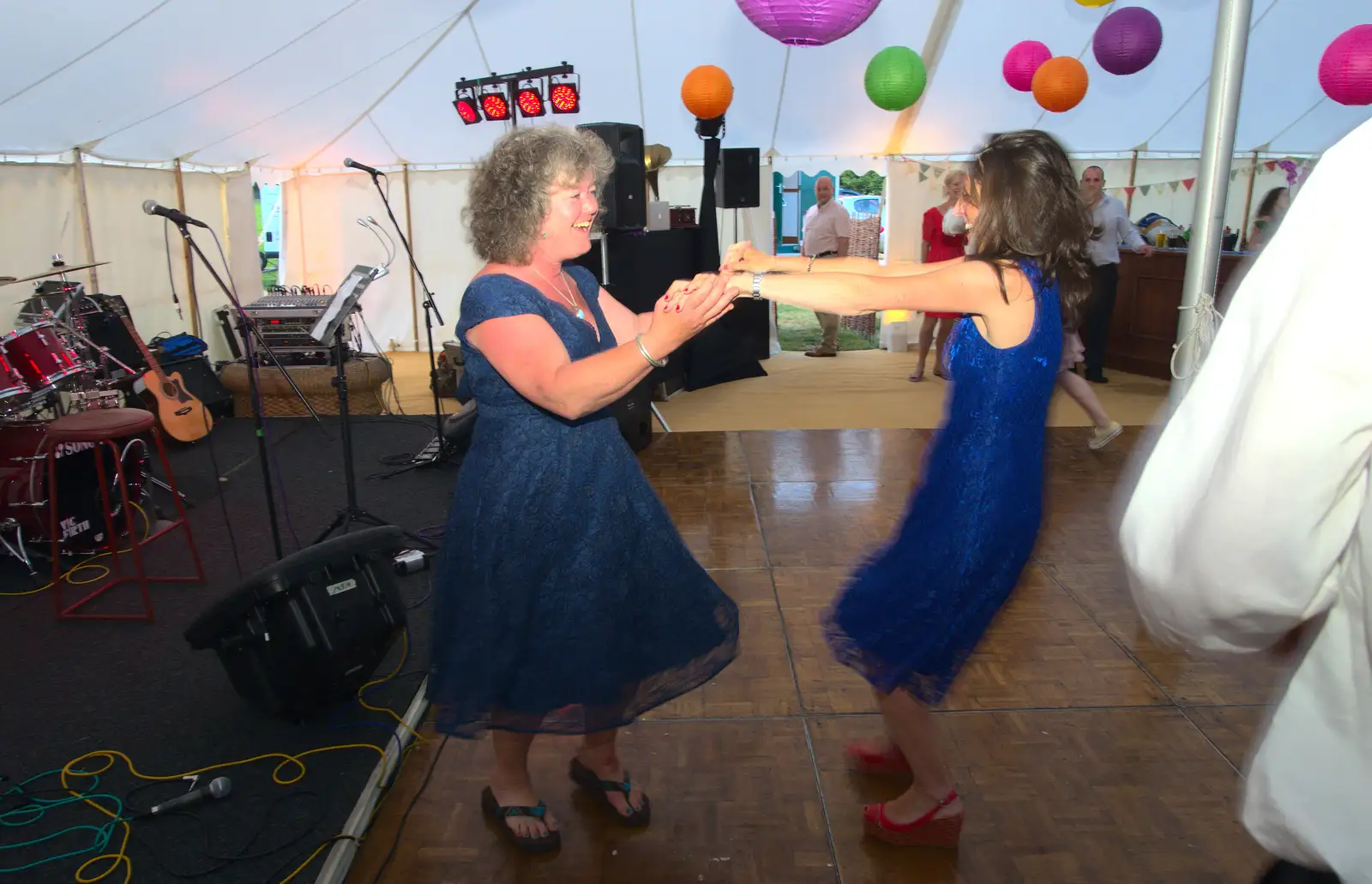 Jo joins in, from The BBs Play Steph's Wedding, Burston, Norfolk - 13th July 2013