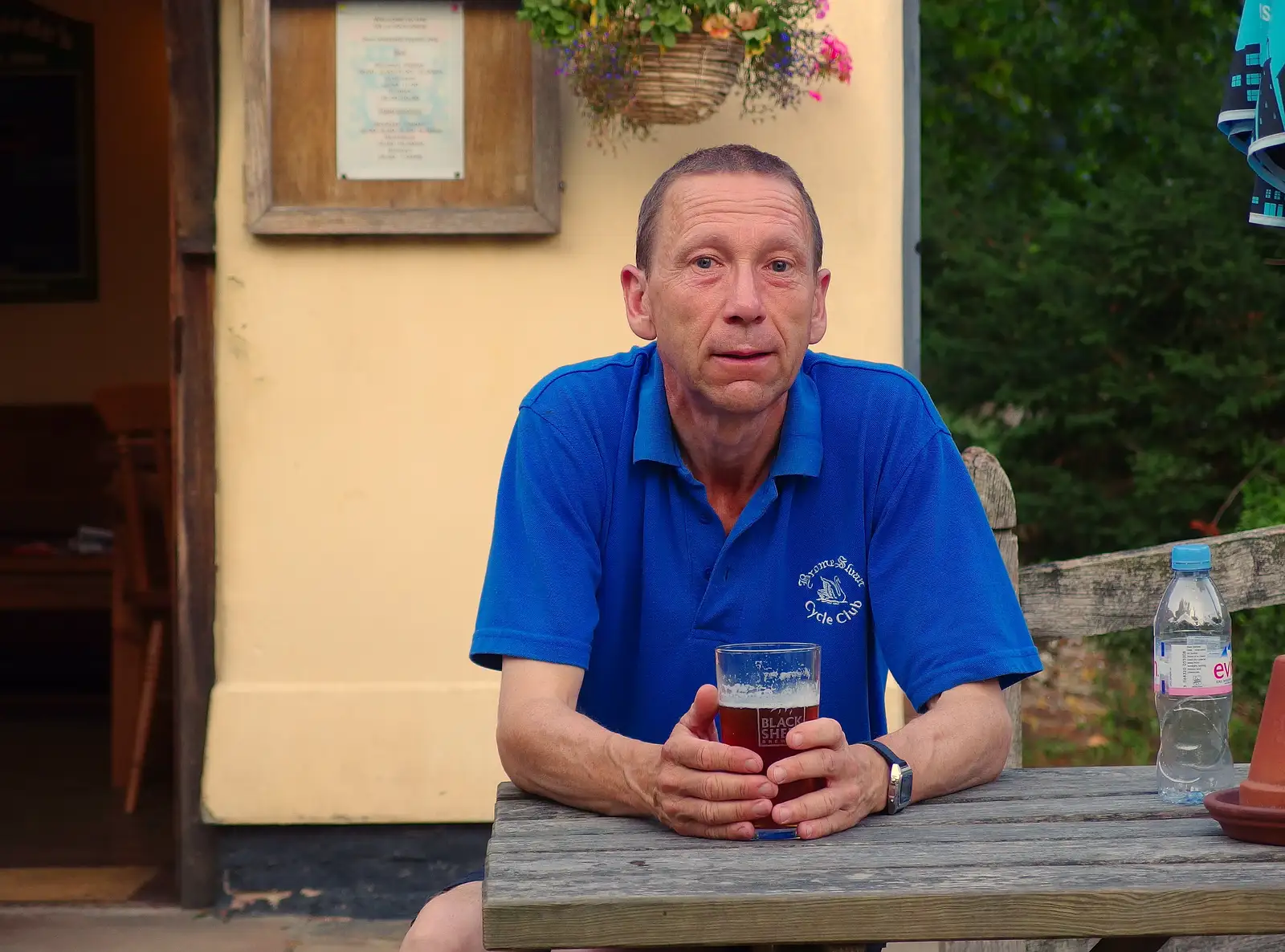 Apple John, in club shirt, from The BSCC at Wingfield, and a Swan Inn Barbeque, Brome - 4th August 2013