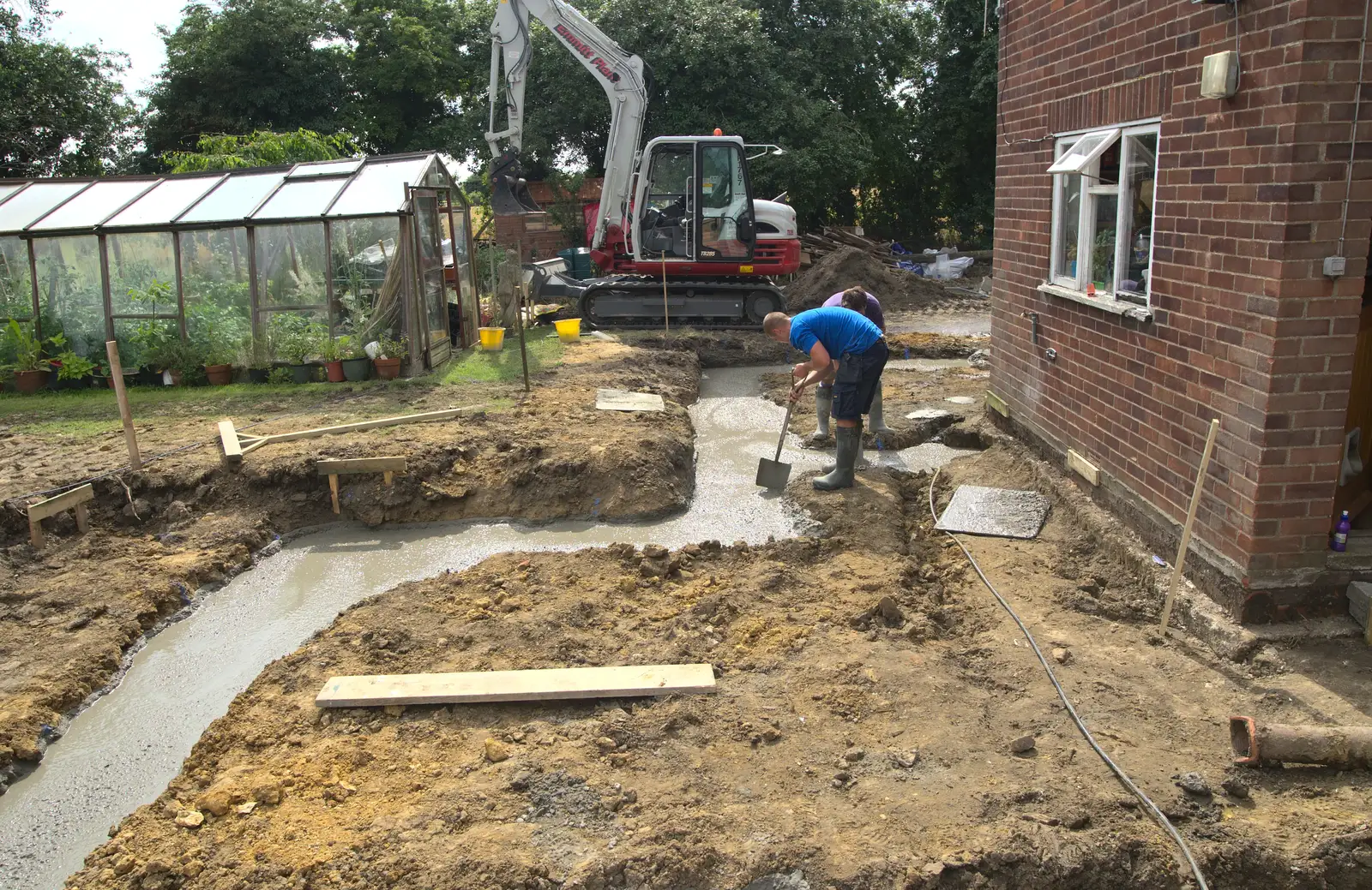 A river of concrete around the house, from Grand Designs: Building Commences, Brome, Suffolk - 8th August 2013